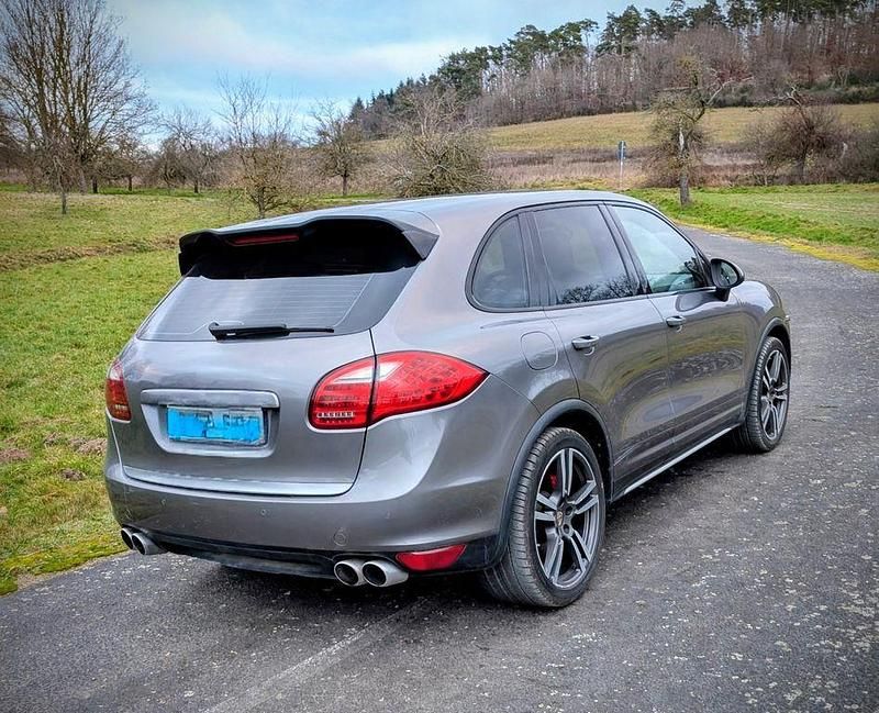 Gebraucht Porsche Cayenne S 400 PS (294 kW) 2012 Grau SUV