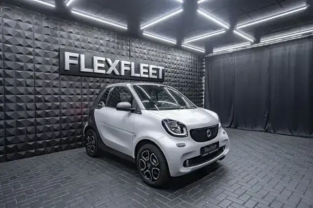 Gebraucht Smart ForTwo Cabrio Passion 90 PS (66 kW) 2019 Grau Cabrio