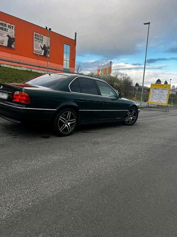 Gebraucht BMW 728 193 PS (141 kW) 1999 Grün Limousine