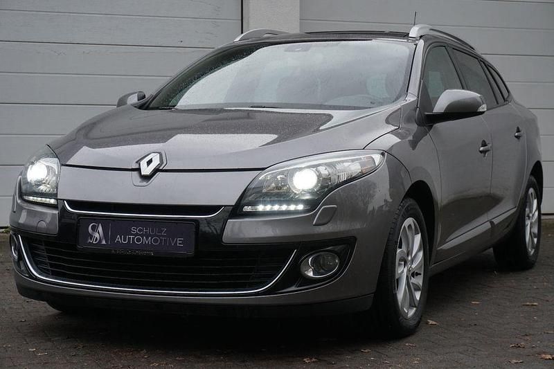 Gebraucht 2012 Renault Mégane III Dynamique Limousine | 6.490 € (Fairer Preis) - Bild 1/4