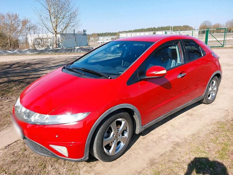 Gebraucht Honda Civic 88 PS (64 kW) 2007 Rot Kleinwagen