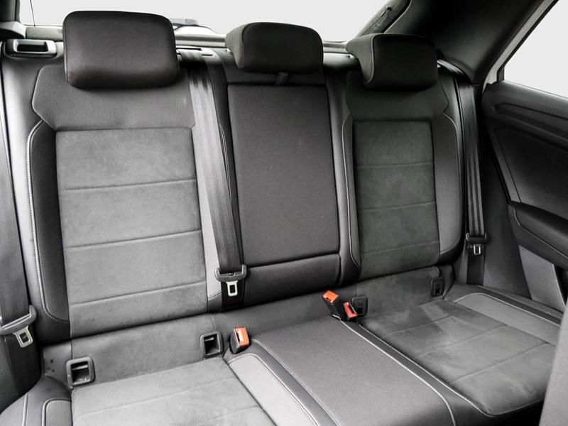 Gebraucht VW T-Roc R-line 110 PS (80 kW) 2023 Weiss SUV