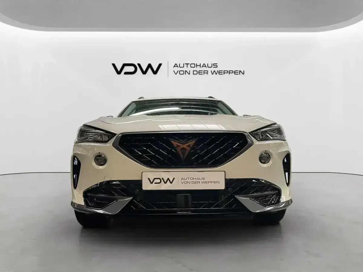 Gebraucht Cupra Formentor 150 PS (110 kW) 2024 Weiß SUV