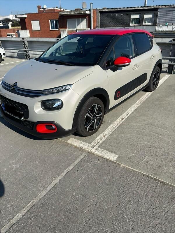 Grau Gebraucht 2019 Citroën C3 Kleinwagen | 9.200 € (Guter Preis) - Bild 1/4