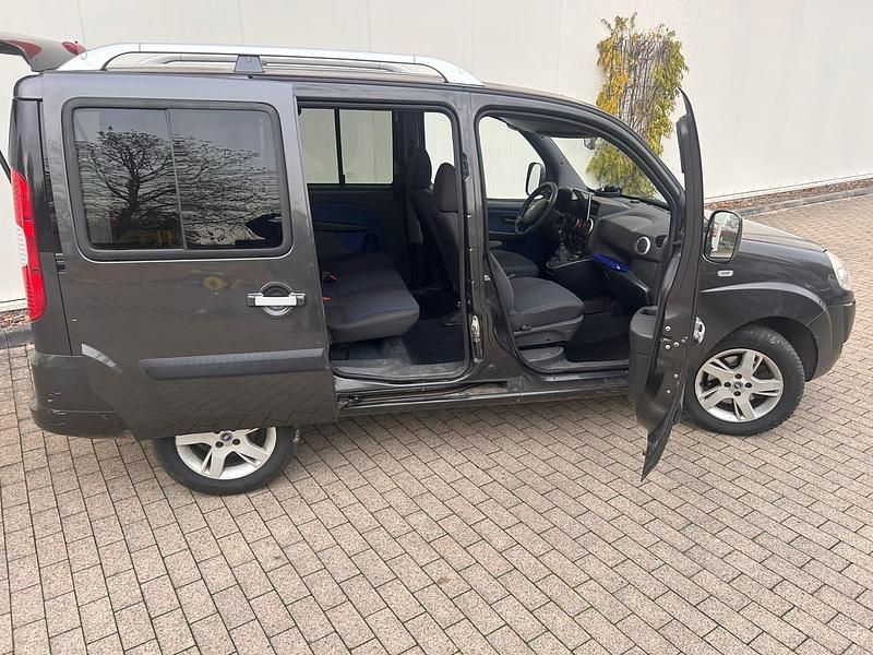 Gebraucht Fiat Doblò 77 PS (56 kW) 2007 Schwarz Van / Kleinbus