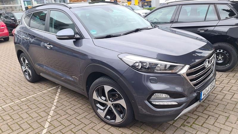 Gebraucht Hyundai Tucson Premium 177 PS (130 kW) 2016 Grau SUV