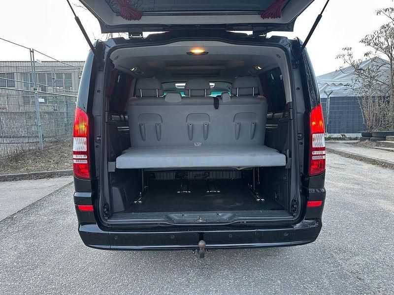 Gebraucht Mercedes Viano 163 PS (119 kW) 2013 Schwarz Van / Kleinbus