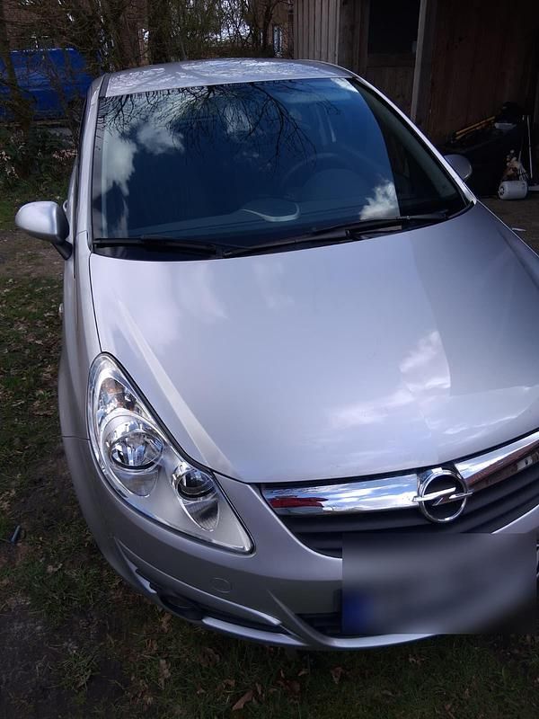 Gebraucht Opel Corsa 80 PS (58 kW) 2007 Silber Kleinwagen