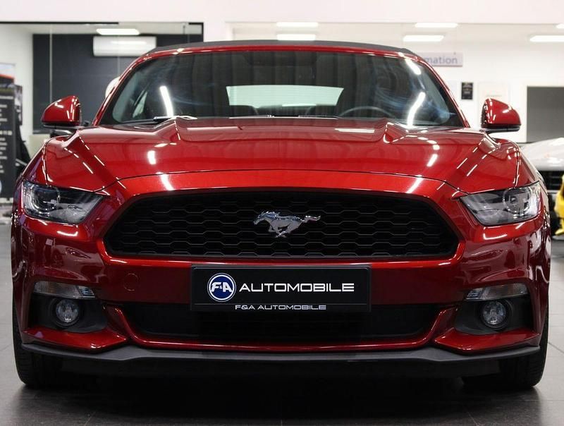 Gebraucht Ford Mustang 317 PS (233 kW) 2017 Rot Cabrio