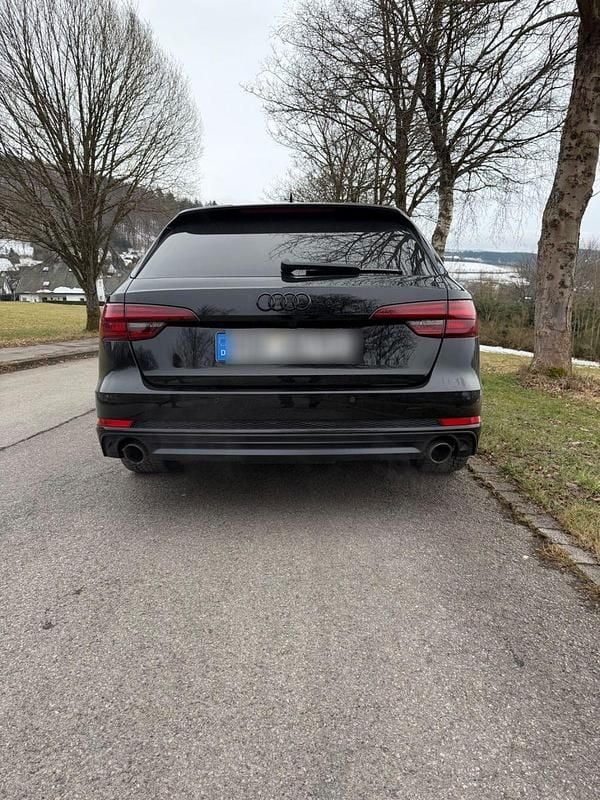 Gebraucht Audi A4 S-line plus 252 PS (185 kW) 2018 Schwarz Kombi
