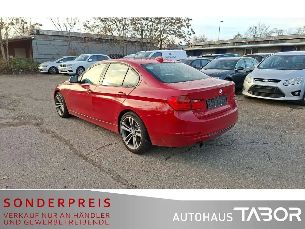 Gebraucht BMW 320 Sport Line 184 PS (135 kW) 2013 Melbournerot metallic Limousine