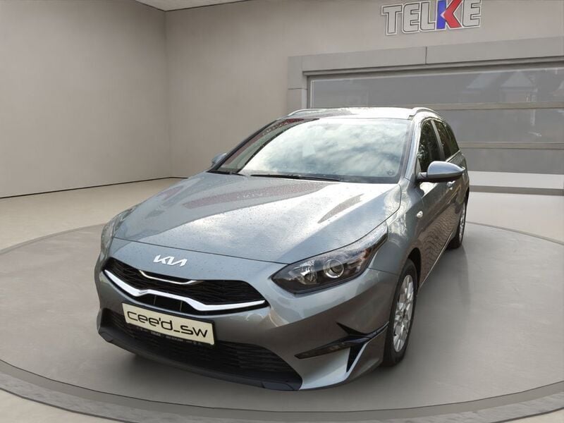 Silber Gebraucht 2024 Kia Ceed Sportswagon Vision Kombi | 22.990 € (Superpreis) - Bild 1/4