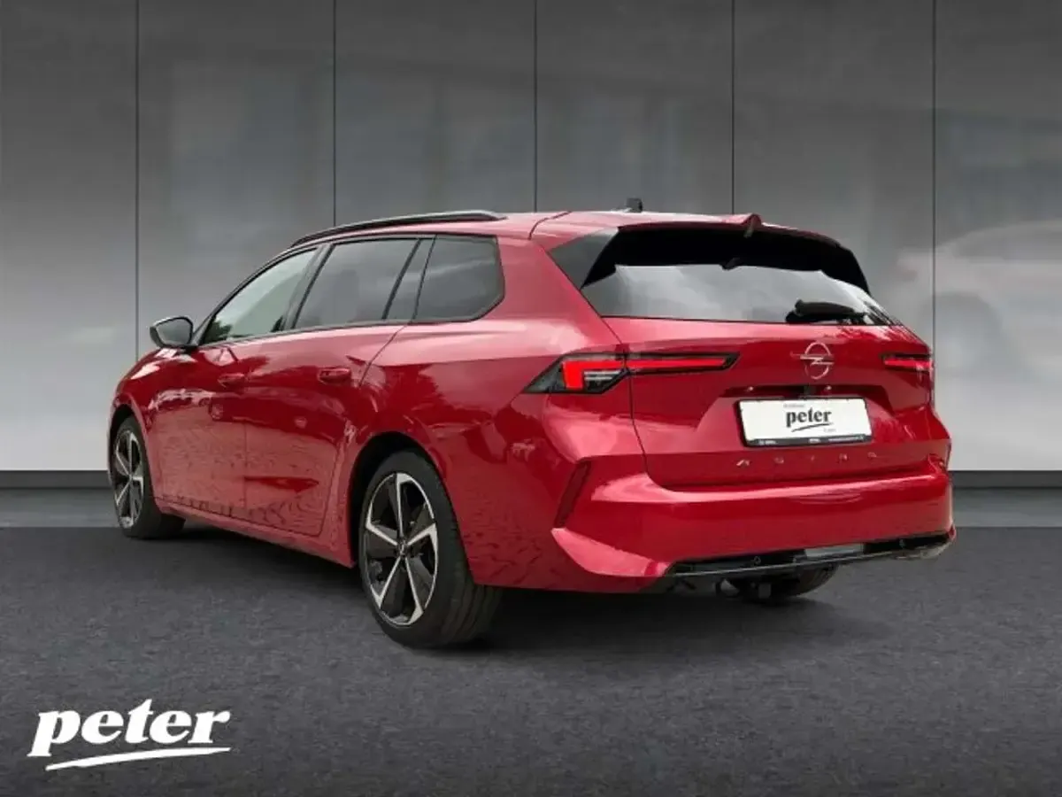 Gebraucht Opel Astra Elegance 131 PS (96 kW) 2024 Lackierung peperoncino red/typ Kleinwagen