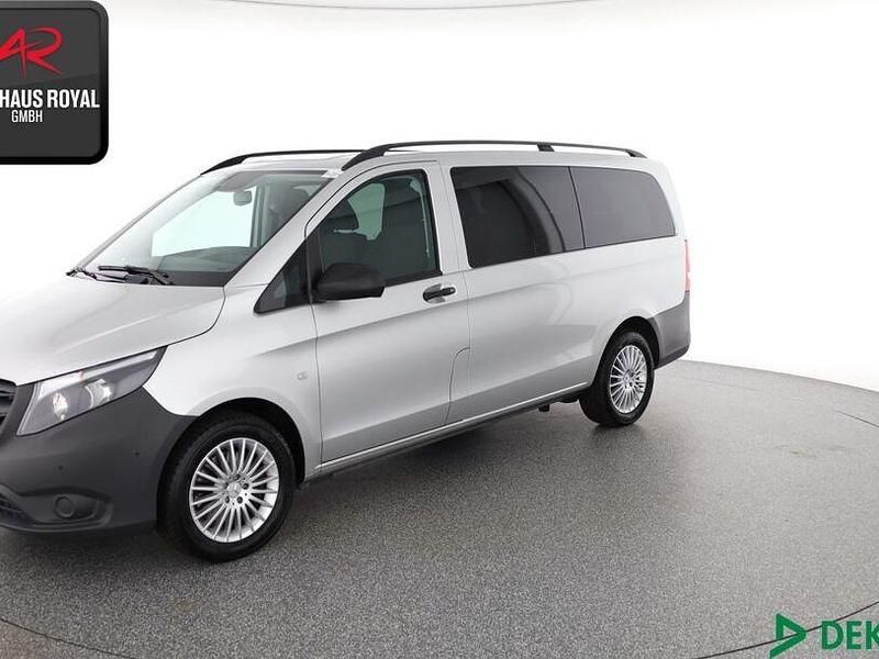 Silber Gebraucht 2021 Mercedes Vito Van | 34.880 € (Superpreis) - Bild 1/4