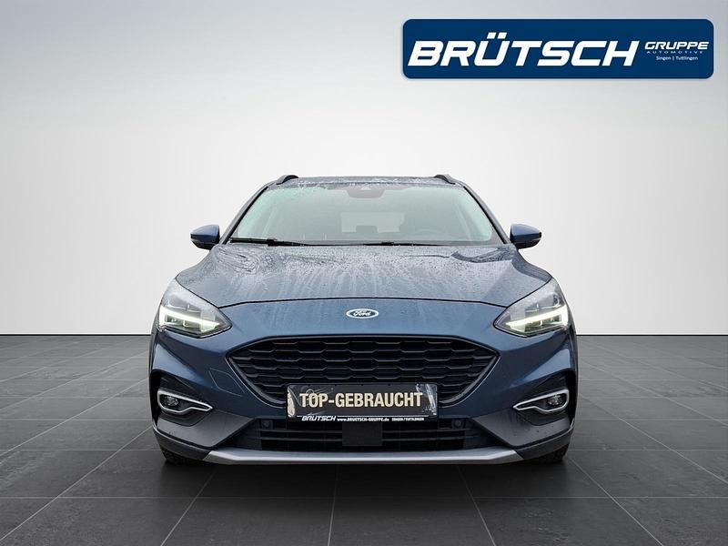 Gebraucht Ford Focus Active 150 PS (110 kW) 2019 Chromablau metallic Limousine