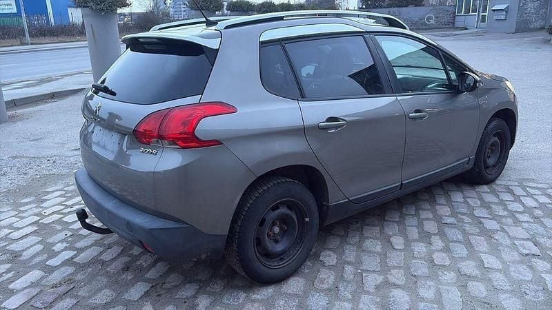 Gebraucht Peugeot 2008 Active 82 PS (60 kW) 2014 Grau SUV