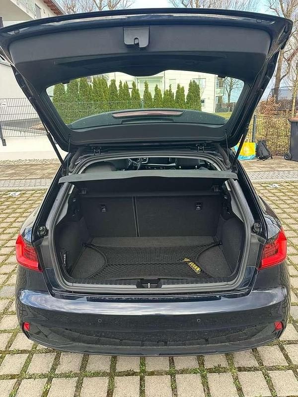 Gebraucht Audi A1 Advanced 110 PS (80 kW) 2021 Blau SUV