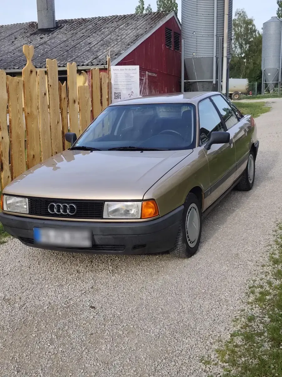 Gebraucht Audi 80 69 PS (50 kW) 1987 Gold Limousine