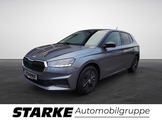 Graphitegrau metallic blackmagic perleffekt Gebraucht 2022 Skoda Fabia Kombi | 17.990 € (Fairer Preis) - Bild 1/4