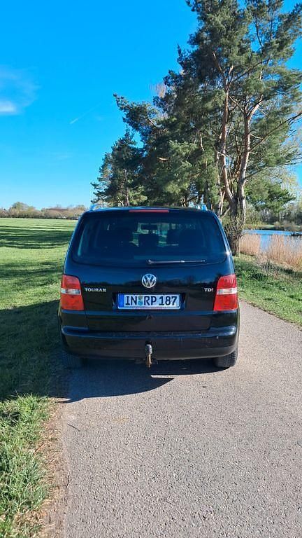Gebraucht VW Touran Highline 140 PS (102 kW) 2005 Schwarz Van / Kleinbus