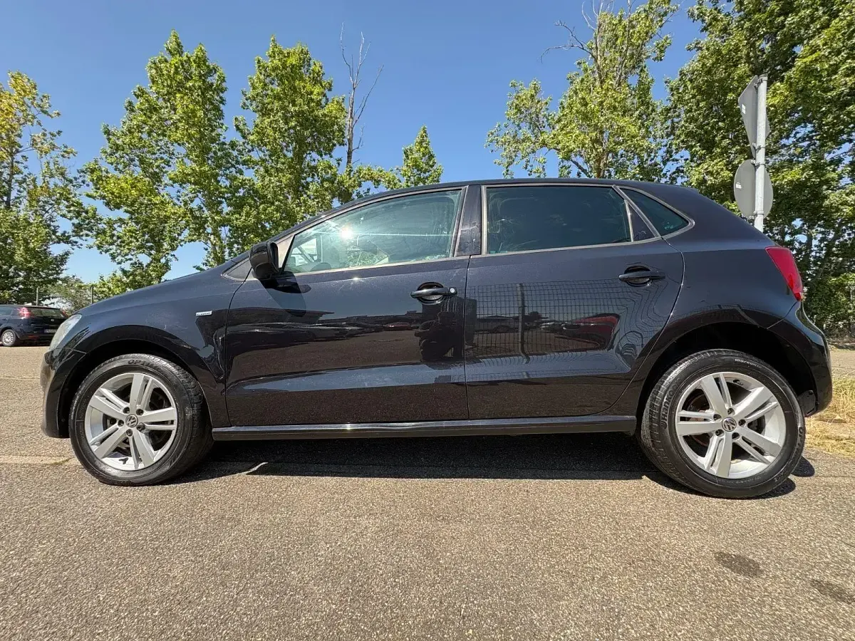 Gebraucht VW Polo Life 90 PS (66 kW) 2014 Schwarz Kleinwagen