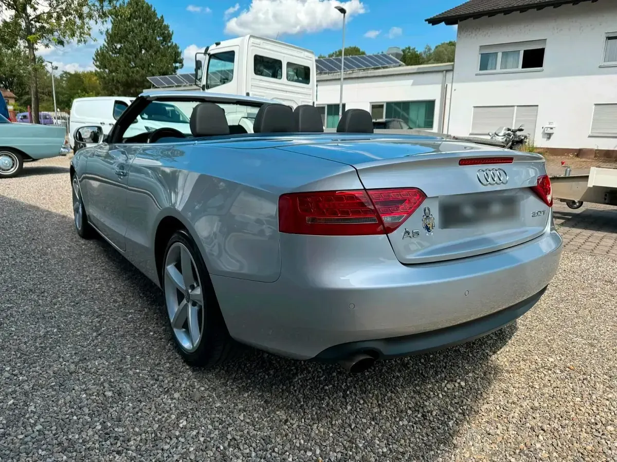 Gebraucht Audi A5 Cabriolet 211 PS (155 kW) 2010 Silber Cabrio