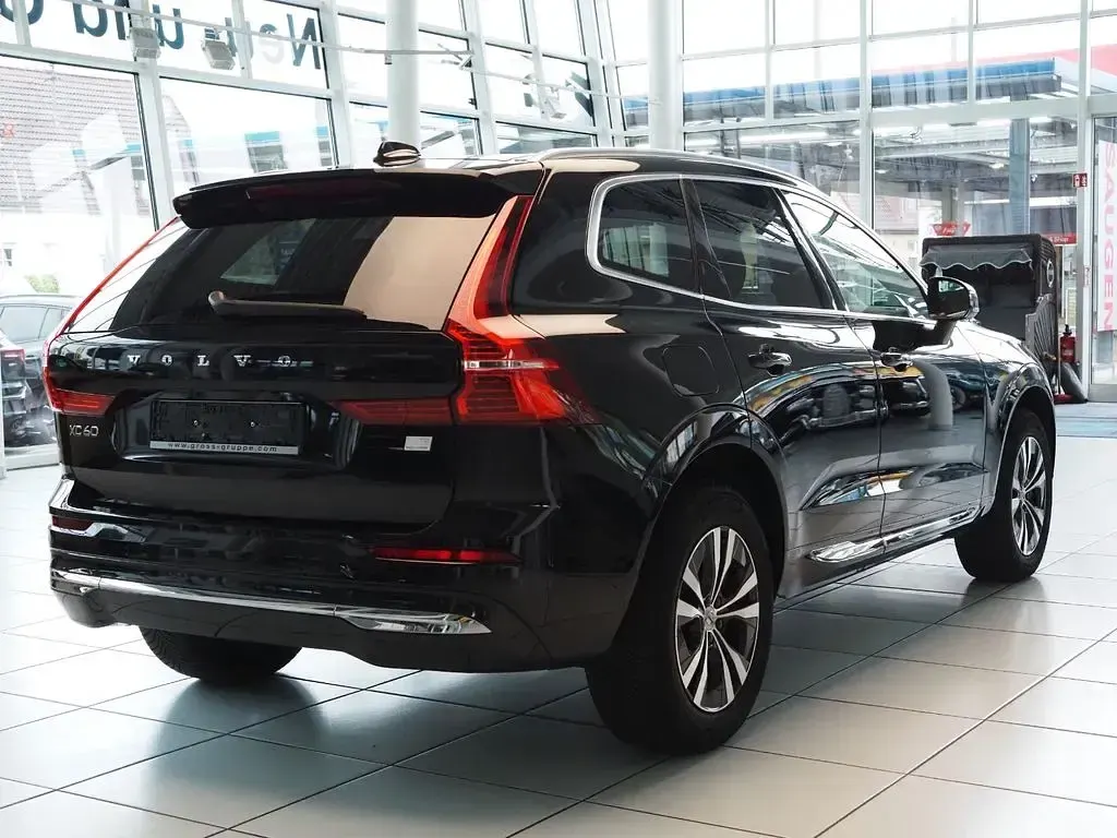 Gebraucht Volvo XC60 Core 455 PS (334 kW) 2023 Schwarz SUV
