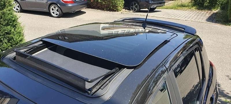 Gebraucht Renault Clio II Night&Day 103 PS (75 kW) 2011 Schwarz Kleinwagen