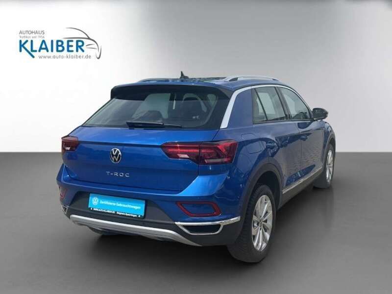 Gebraucht VW T-Roc Style 110 PS (80 kW) 2023 Ravennablau (metallic) SUV