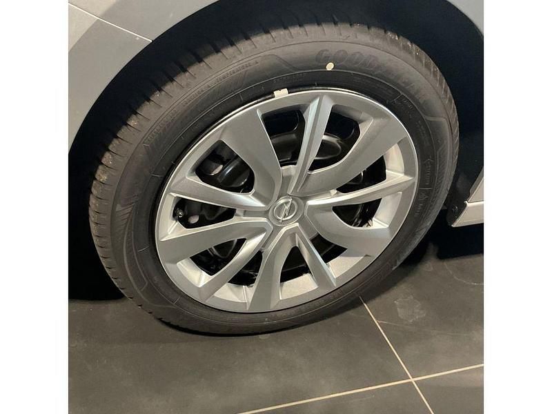 Neu Opel Corsa Basis 101 PS (74 kW) 2025 Grau/typ aussenverkleidung met Kleinwagen