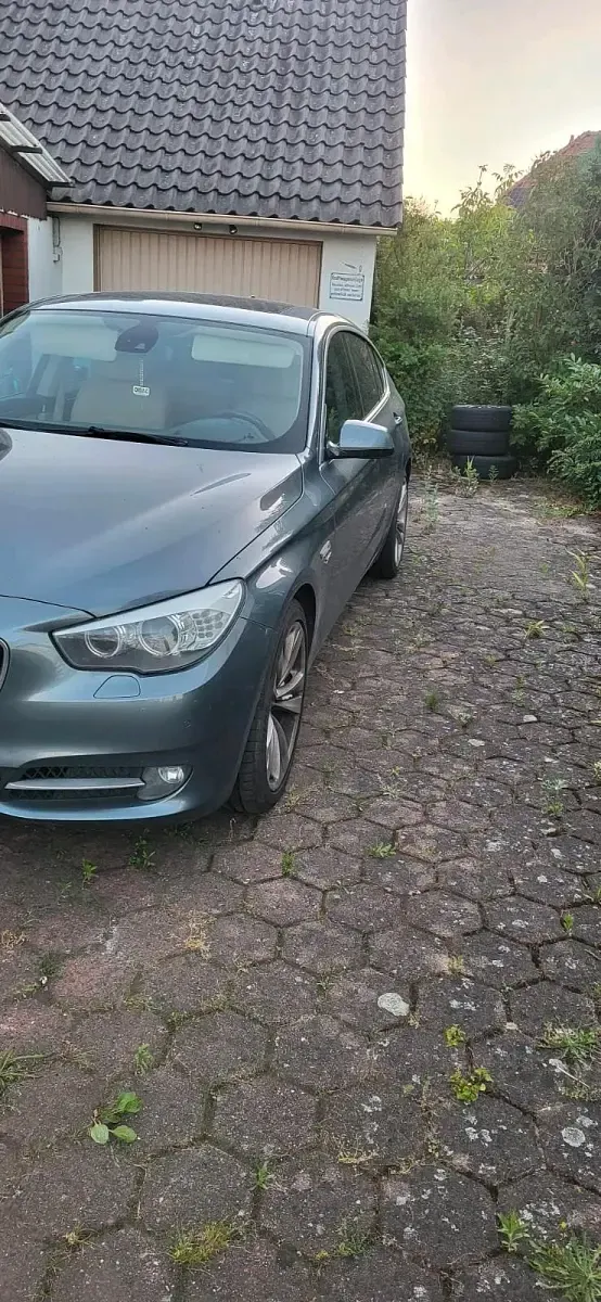 Gebraucht BMW 535 313 PS (230 kW) 2010 Blau Limousine