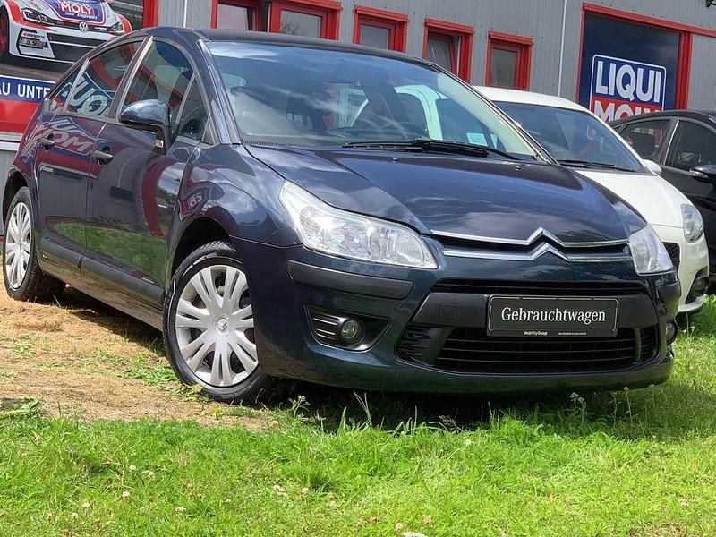 Grau Gebraucht 2009 Citroën C4 Style Limousine | 2.999 € (Fairer Preis) - Bild 1/4