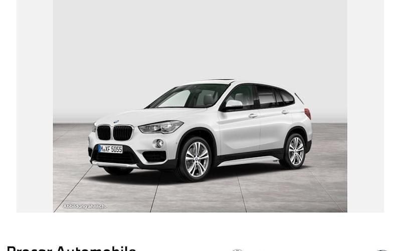 Weiß Gebraucht 2019 BMW X1 Sport Line SUV | 27.490 € (Fairer Preis) - Bild 1/4