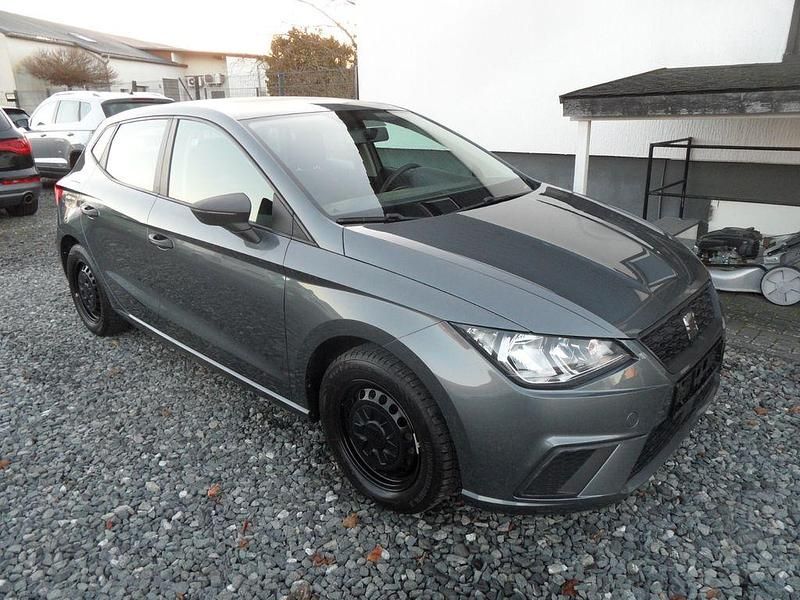 Gebraucht Seat Ibiza Reference 80 PS (58 kW) 2018 Grau Kleinwagen