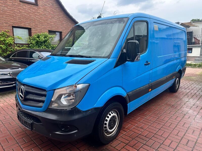 Blau Gebraucht 2016 Mercedes Sprinter Van | 15.450 € (Superpreis) - Bild 1/4