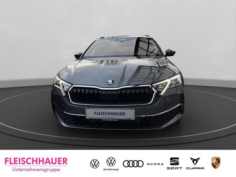 Neu Skoda Octavia Selection 150 PS (110 kW) 2026 Grau Kombi