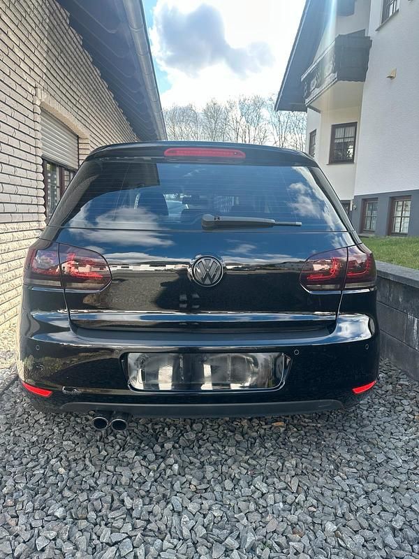 Gebraucht VW Golf VI 122 PS (89 kW) 2009 Schwarz Kleinwagen