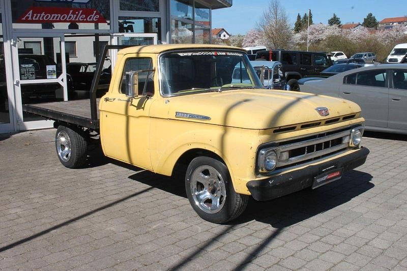 Gebraucht Ford V8 305 PS (224 kW) 1961 Gelb SUV