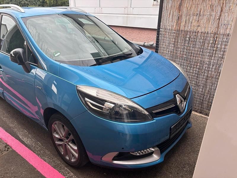 Blau Gebraucht 2015 Renault Scénic III Van / Kleinbus | 6.800 € (Fairer Preis) - Bild 1/4