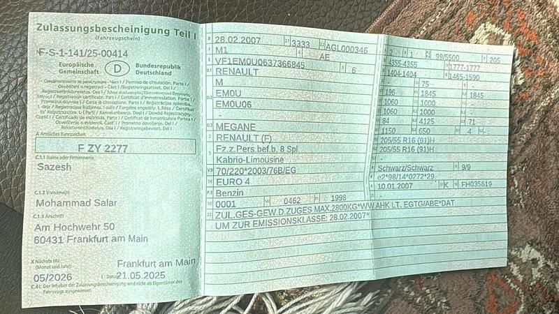 Grau Gebraucht 2007 Renault Mégane Cabriolet Cabrio | 1.600 € - Bild 1/4