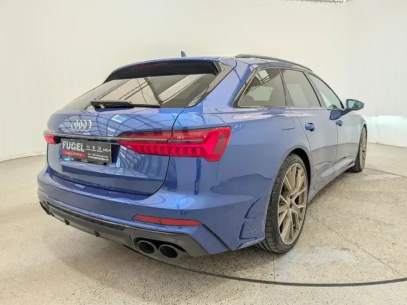 Gebraucht Audi S6 Ambiente 349 PS (256 kW) 2020 Individuallackierungen audi exclusive Kombi