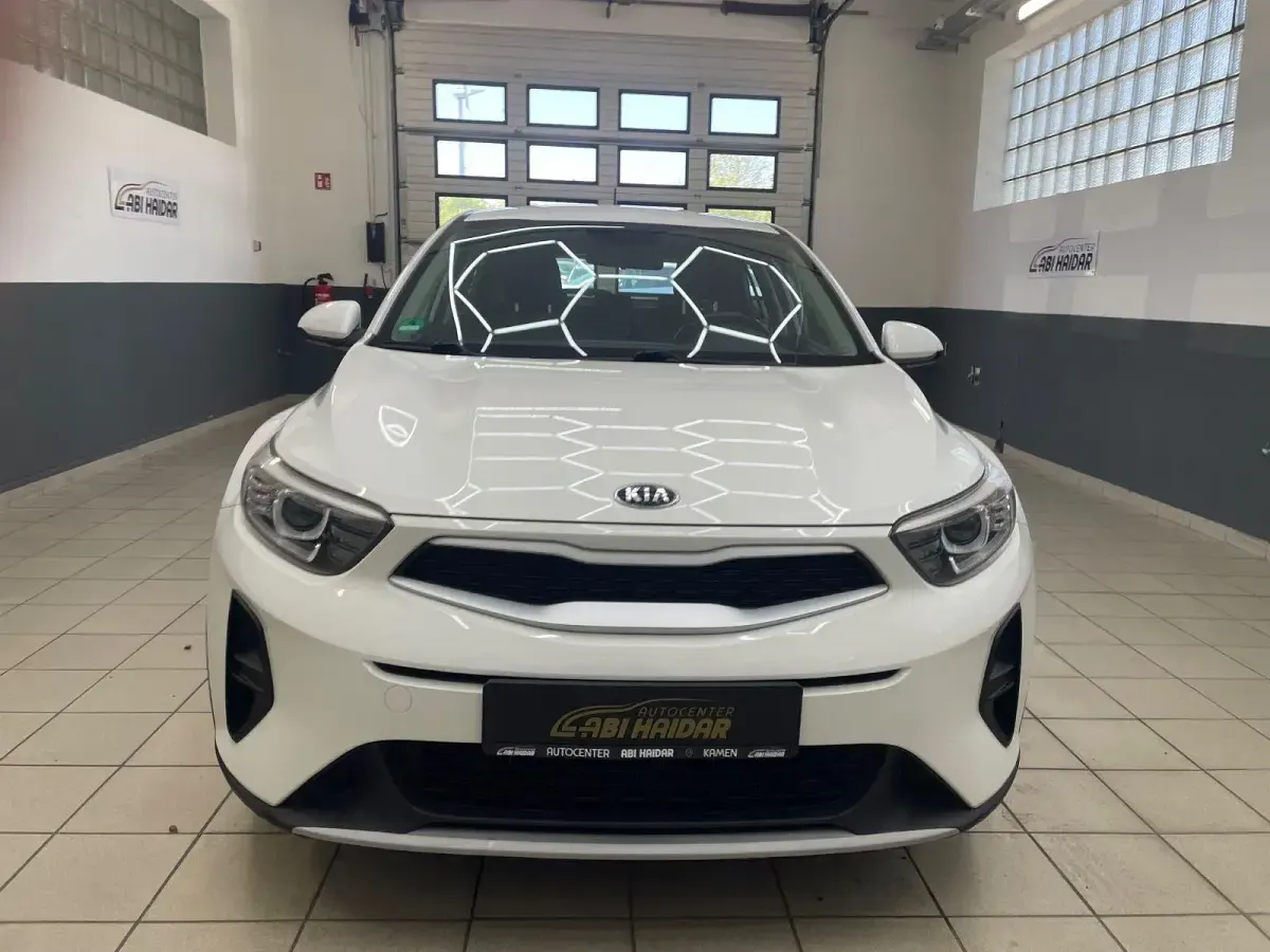 Gebraucht Kia Stonic Edition 7 99 PS (72 kW) 2019 Weiß SUV