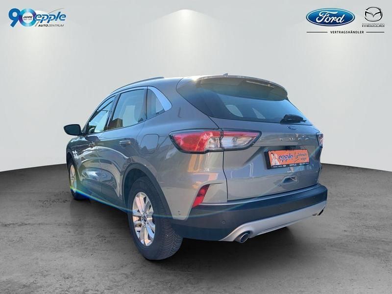 Gebraucht Ford Kuga Titanium 224 PS (164 kW) 2021 Mineralsilber metallic SUV