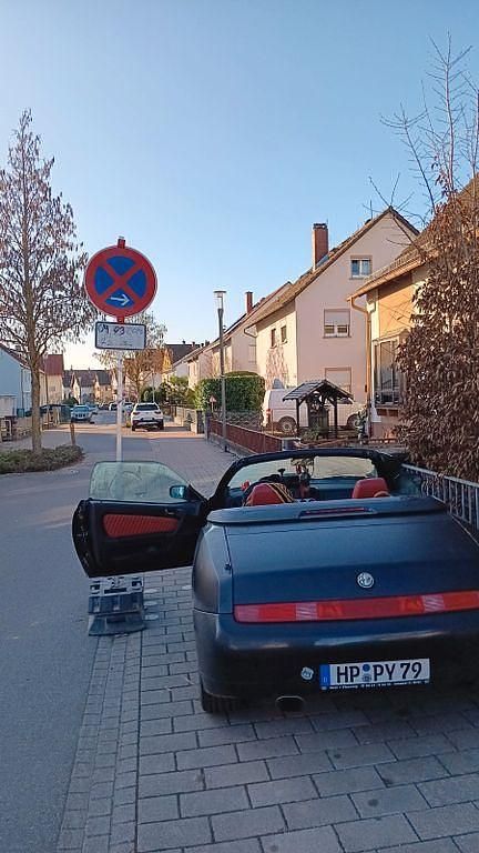 Gebraucht Alfa Romeo Spider 150 PS (110 kW) 2000 Schwarz Cabrio