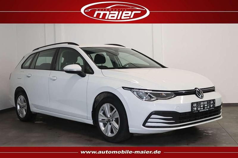 Weiß Gebraucht 2021 VW Golf VIII Life Kombi | 14.300 € (Fairer Preis) - Bild 1/4
