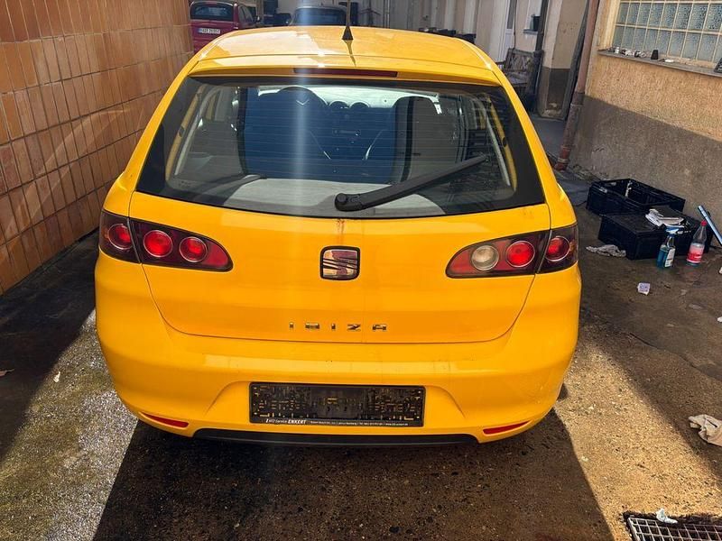 Gebraucht Seat Ibiza Reference 86 PS (63 kW) 2009 Gelb Limousine