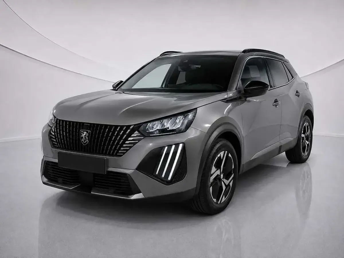 Second-hand Peugeot e-2008 Allure 100 kW (136 CP) 2024 Gri SUV