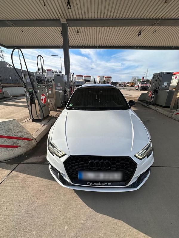 Gebraucht Audi RS3 Performance 440 PS (323 kW) 2019 Weiß Limousine