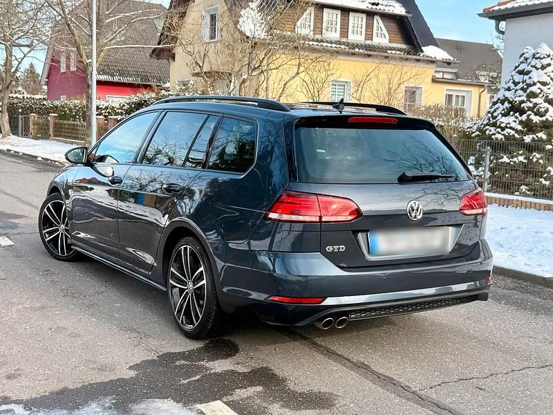 Gebraucht VW Golf VII GTD 184 PS (135 kW) 2017 Grau Kombi