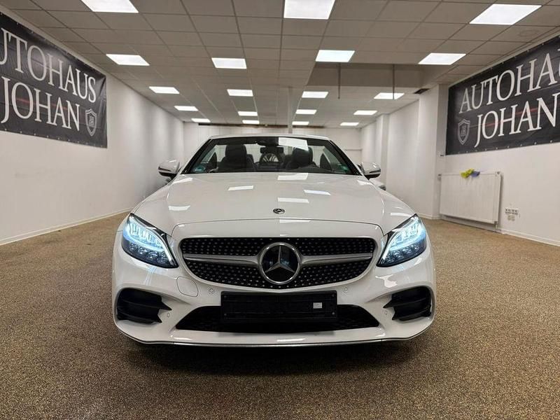 Gebraucht Mercedes C220 194 PS (142 kW) 2019 Weiß Cabrio